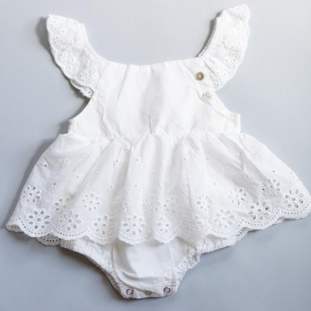 HOST PICK✨2 /$35✨ Lucy Sophia “Claire” Dress WHITE✨